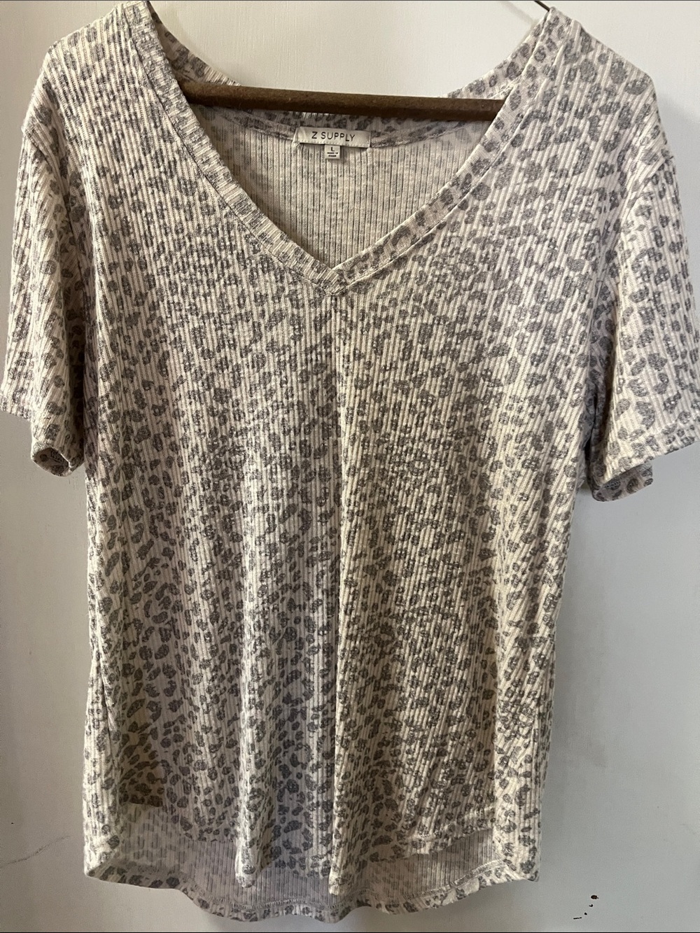 Z Supply Beige and Gray V-Neck Short Sleeve Top with Subtle Leopard Print